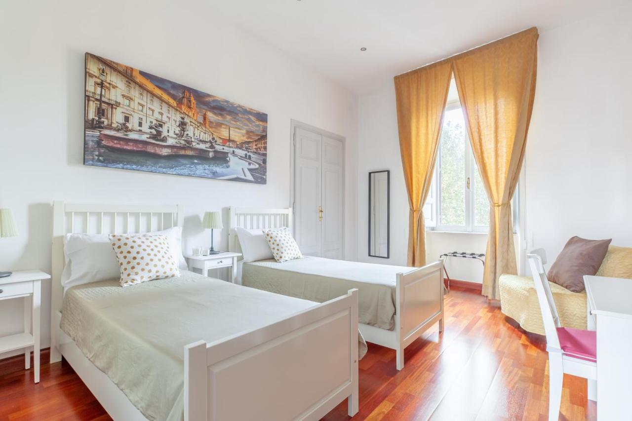 Leonardo Suite Navona Rome Bagian luar foto