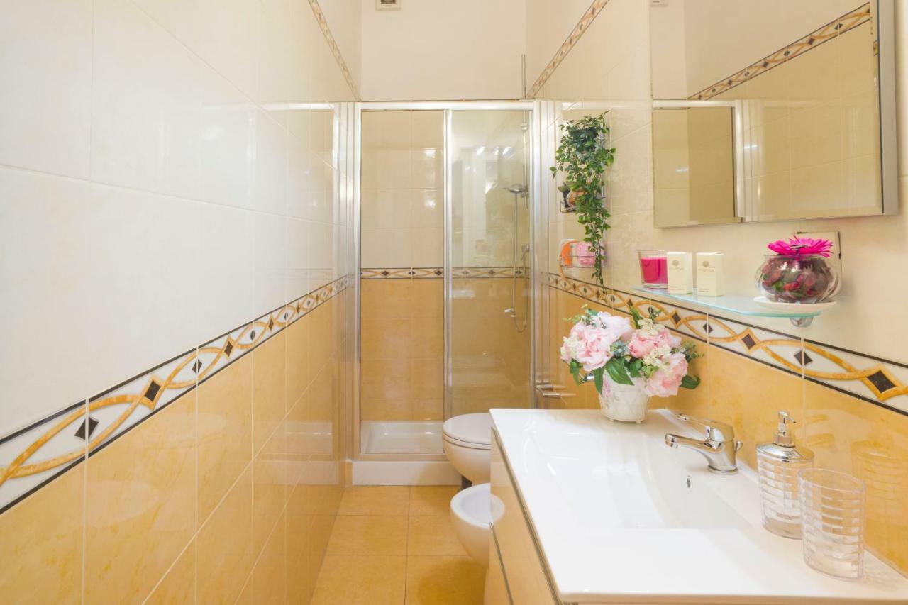 Leonardo Suite Navona Rome Bagian luar foto